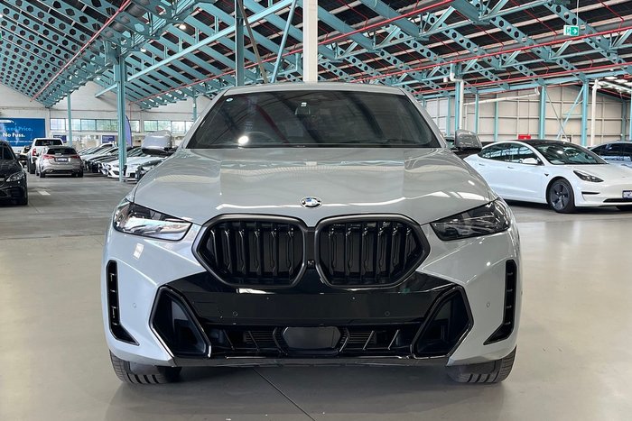 2023 BMW X6 xDrive40i M Sport