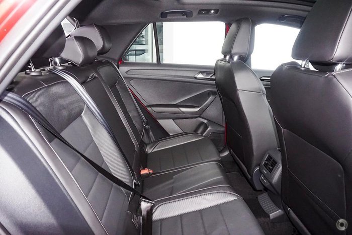 2025 Volkswagen T-Roc 140TSI R-Line