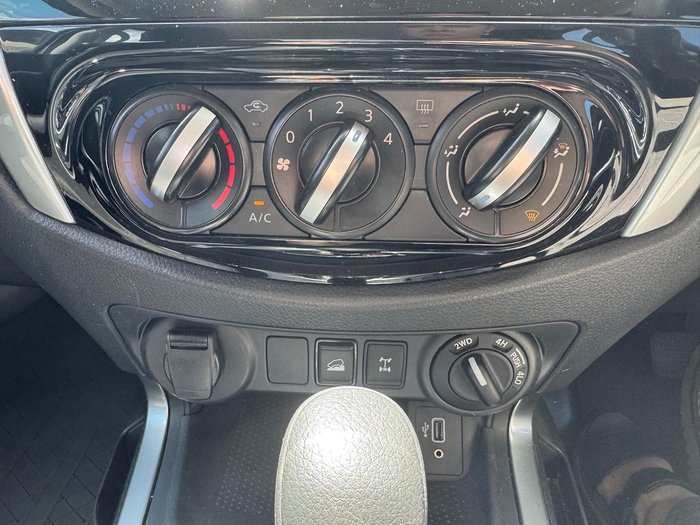 2023 Nissan Navara SL D23 MY23 4X4 Dual Range Brilliant Silver