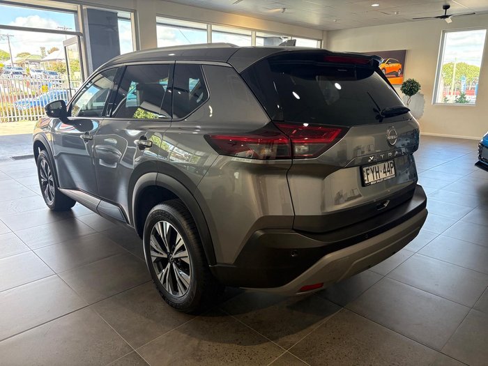 2025 Nissan X-TRAIL ST-L