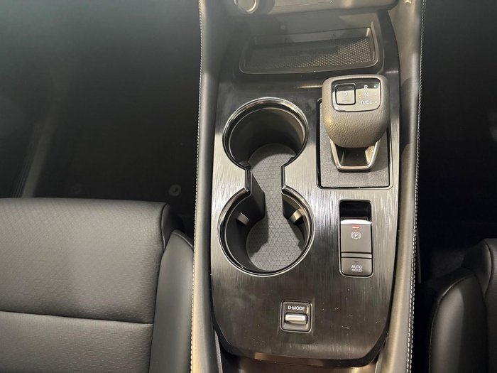 2025 Nissan X-TRAIL ST-L