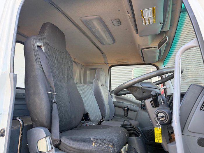 2013 Isuzu F Series FSS 550 4x4