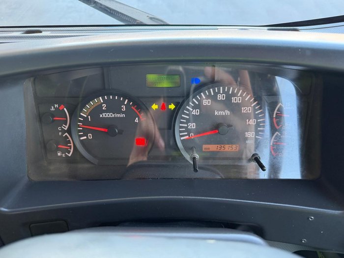 2013 Isuzu F Series FSS 550 4x4