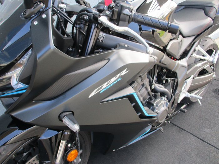 2023 Honda CBR650R Black