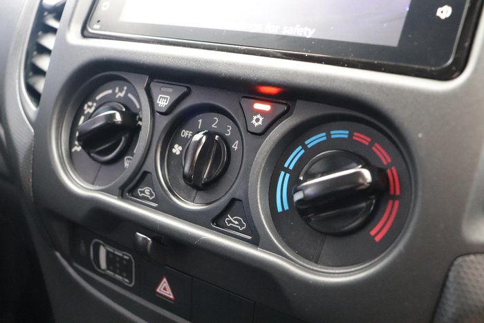 2023 Mitsubishi Triton GLX+