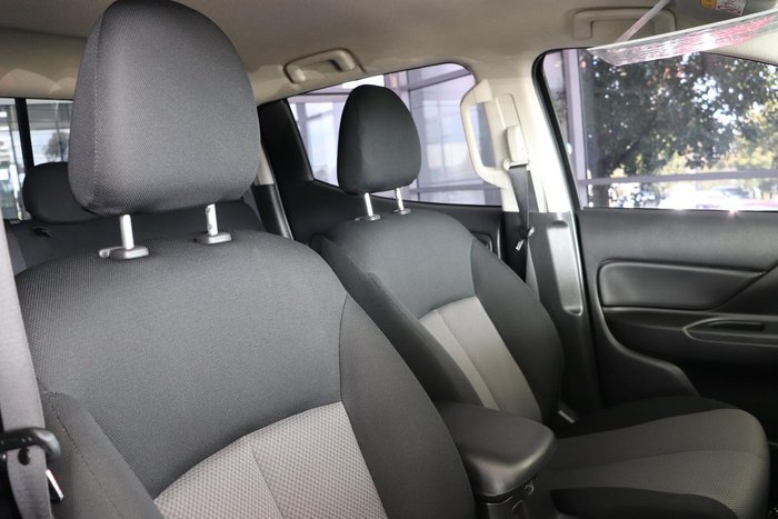 2023 Mitsubishi Triton GLX+