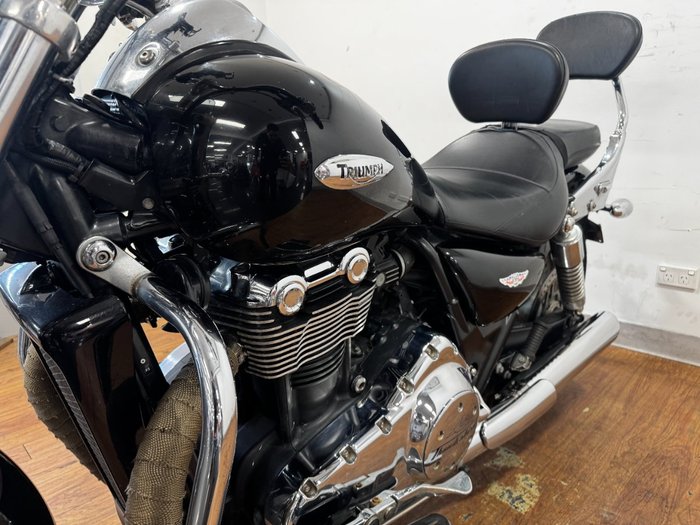 2009 Triumph THUNDERBIRD BLACK