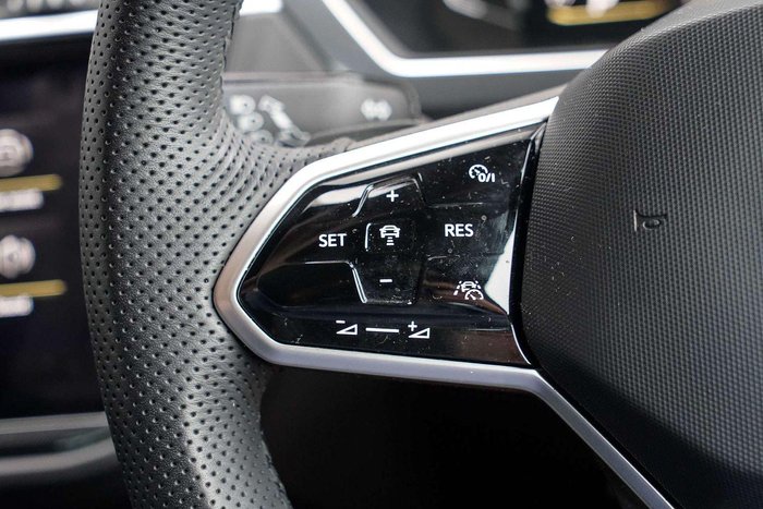 2021 Volkswagen Tiguan 162TSI R-Line