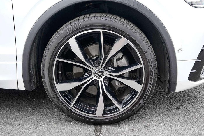 2021 Volkswagen Tiguan 162TSI R-Line