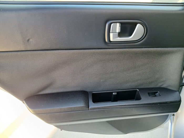 2006 Mitsubishi 380 SX DB Series 2 Platinum