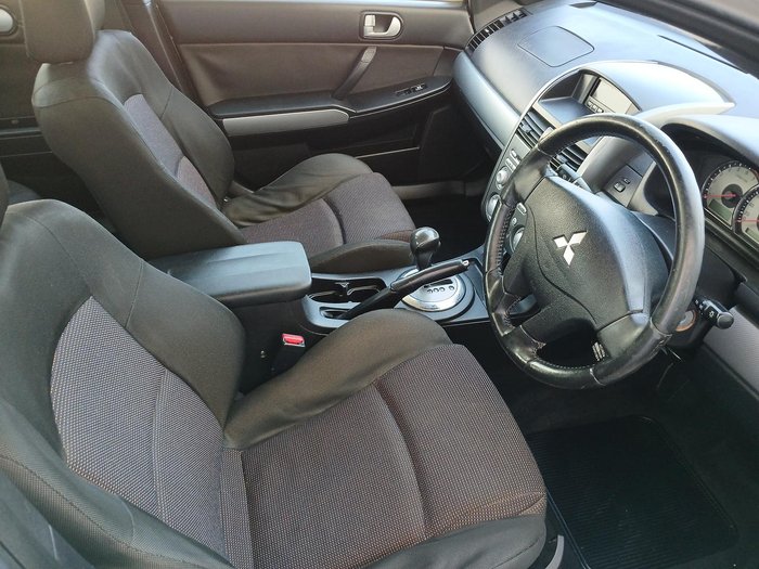 2006 Mitsubishi 380 SX DB Series 2 Platinum