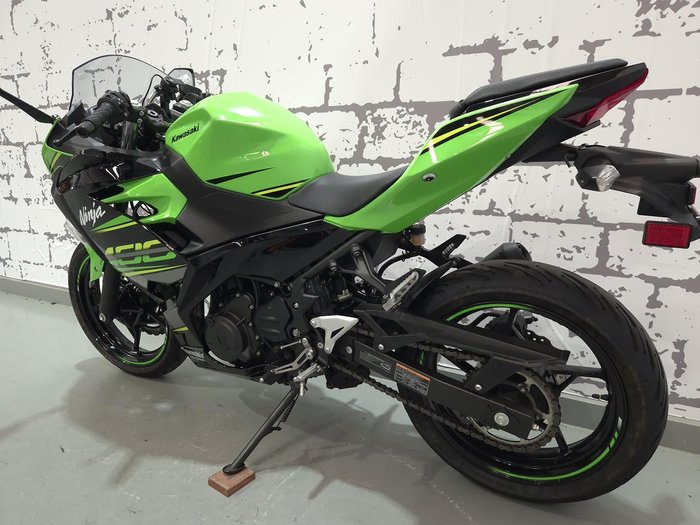 2019 Kawasaki Ninja 400 (EX400G) Ninja Green