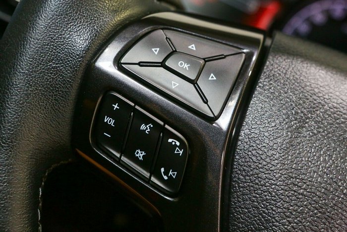 2020 Ford Everest Titanium