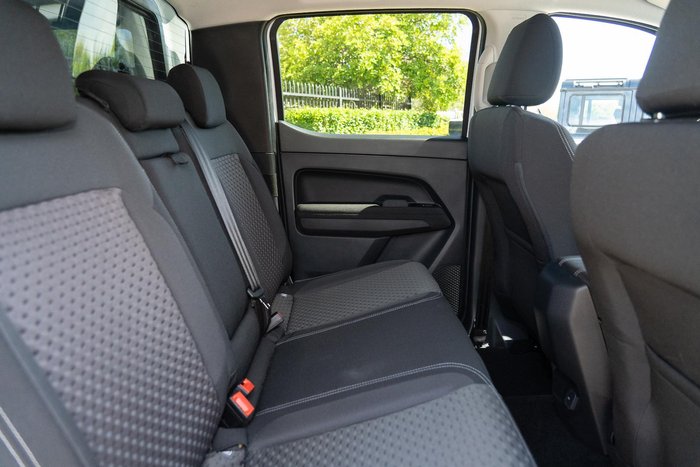 2023 Volkswagen Amarok TDI500 Life NF MY23 4X4 Dual Range Clear White