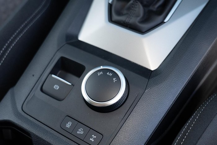 2023 Volkswagen Amarok TDI500 Life NF MY23 4X4 Dual Range Clear White