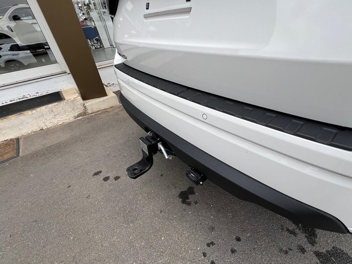 2025 Ford Everest Trend