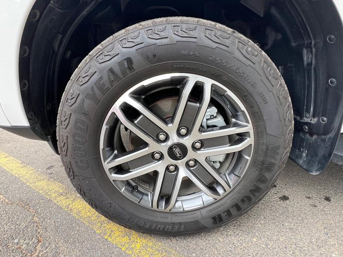 2025 Ford Everest Trend