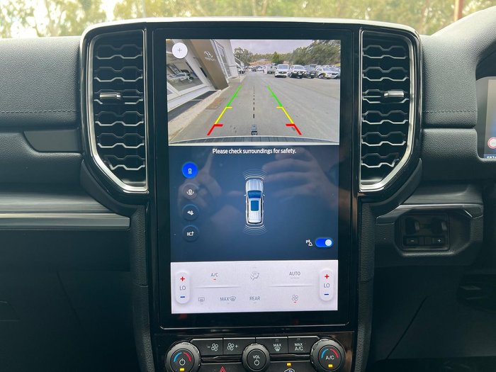 2025 Ford Everest Trend