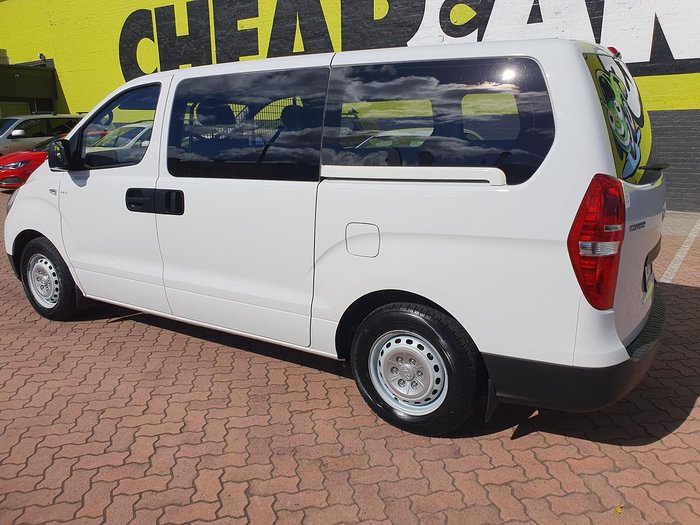 2013 Hyundai iLoad TQ2-V MY13 Creamy White