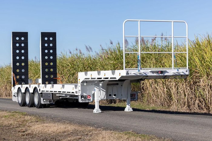 2026 FWR Mighty Muscle Tri Axle Drop Deck – 3.5M Widener