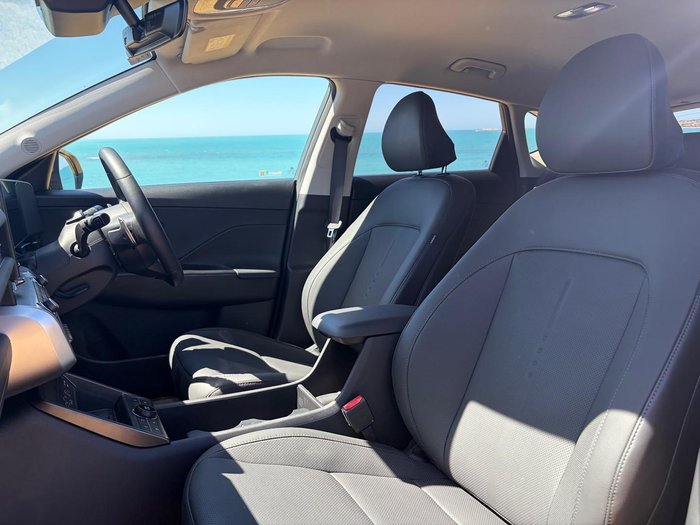 2025 Hyundai Kona Premium