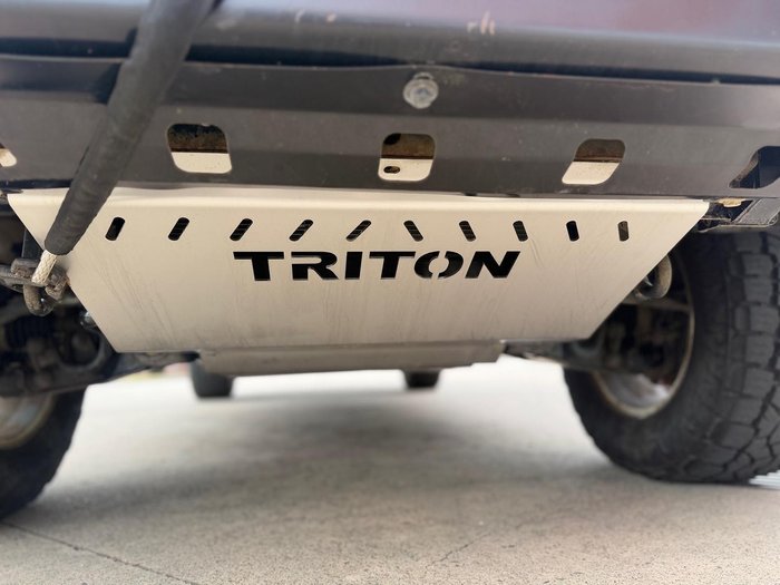 2013 Mitsubishi Triton GLX-R MN MY13 4X4 Dual Range Brown