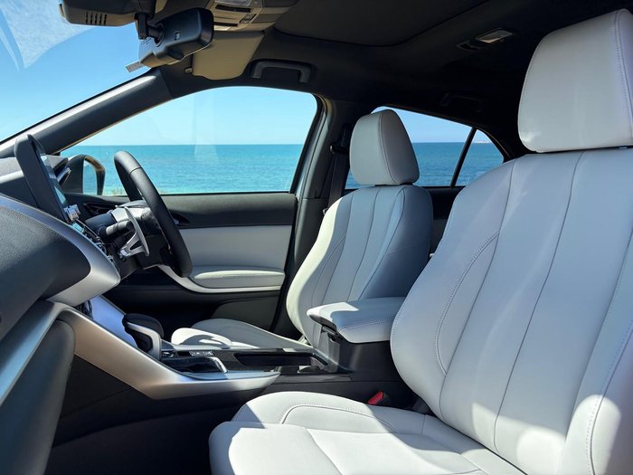 2024 Mitsubishi Eclipse Cross Exceed