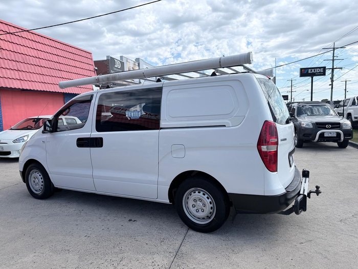 2013 Hyundai iLoad TQ2-V MY13 Creamy White