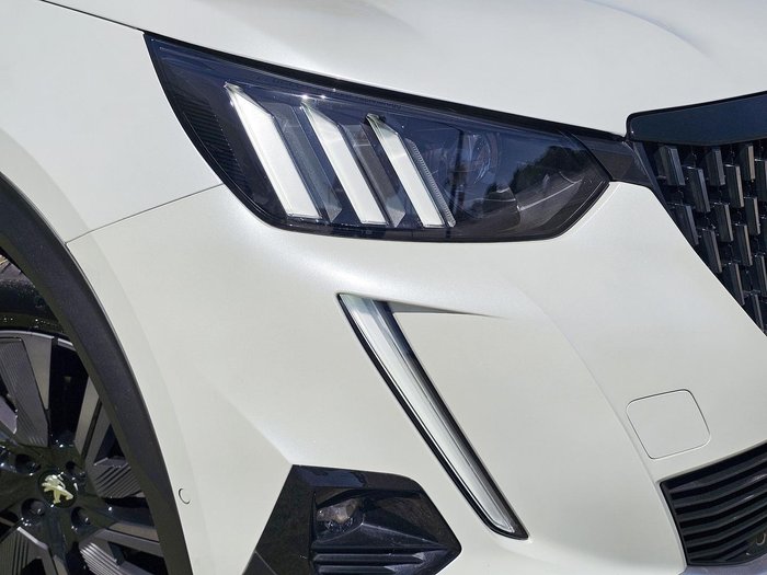 2021 Peugeot 2008 GT Sport P24 MY21 Pearl White