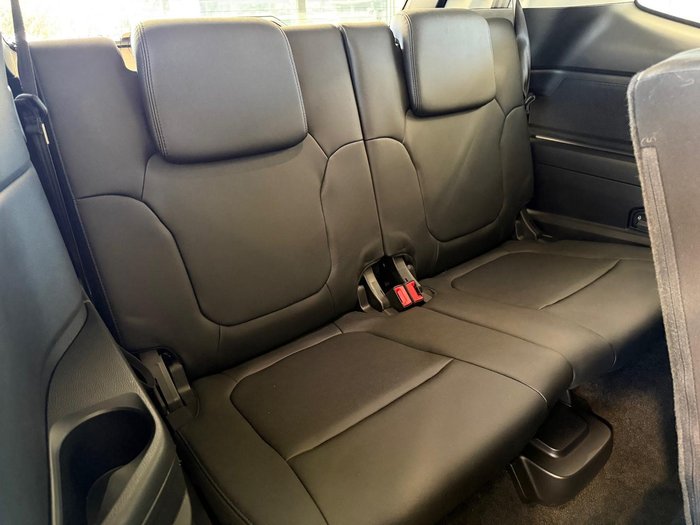 2025 Ford Everest Trend