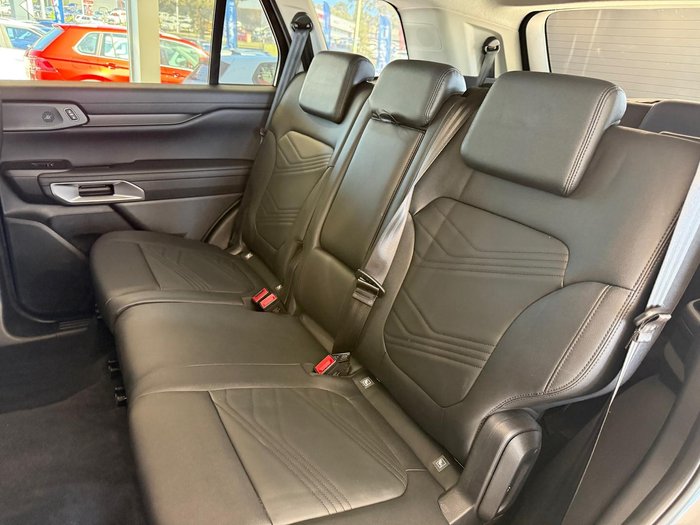 2025 Ford Everest Trend
