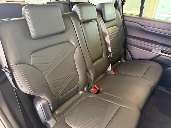 2025 Ford Everest Trend