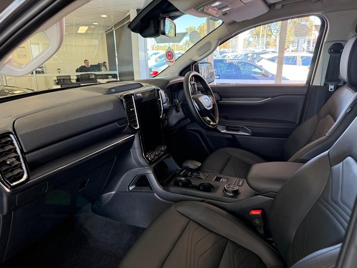 2025 Ford Everest Trend