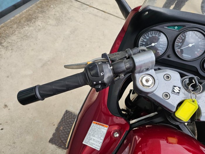 2006 Suzuki GSX750F Red