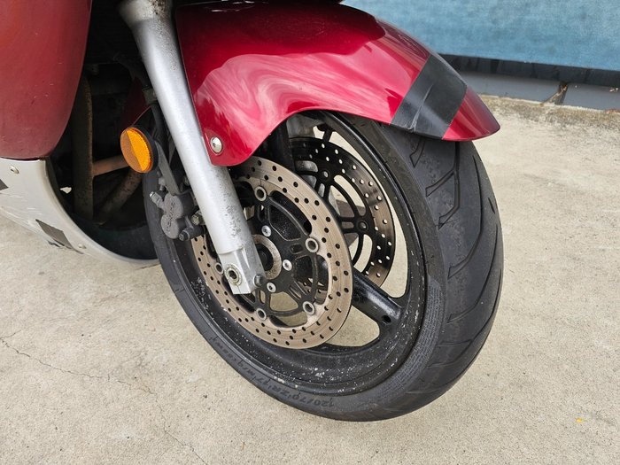 2006 Suzuki GSX750F Red