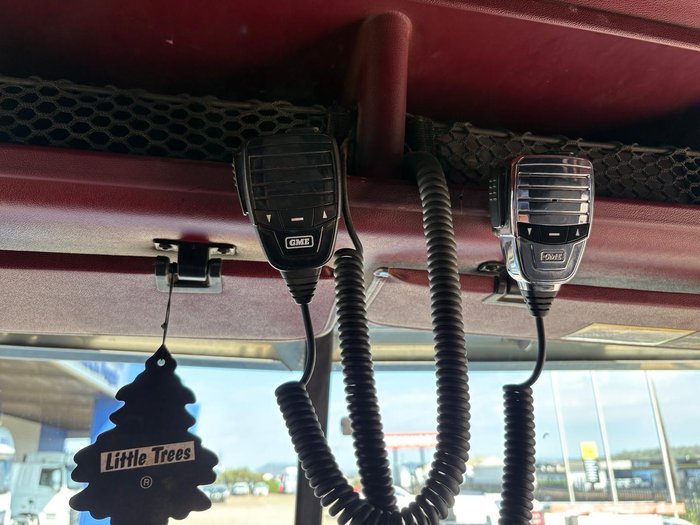 2010 Mack Superliner