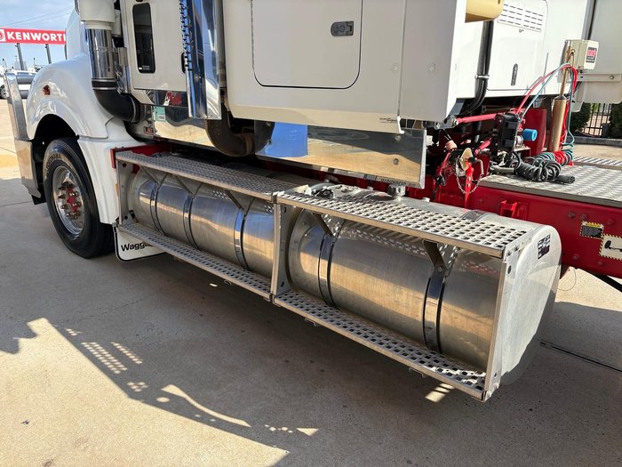 2010 Mack Superliner