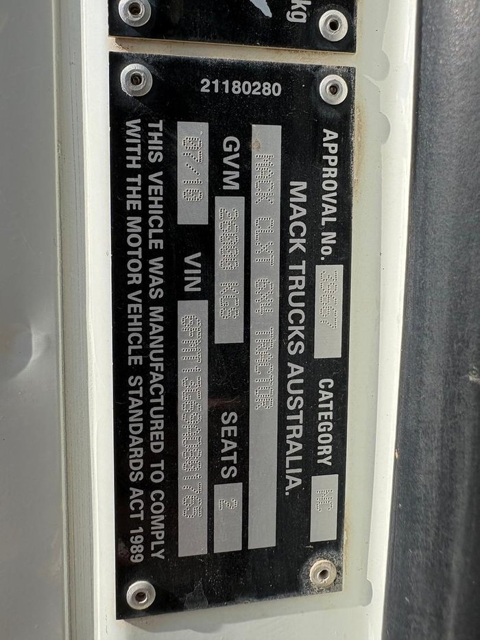 2010 Mack Superliner