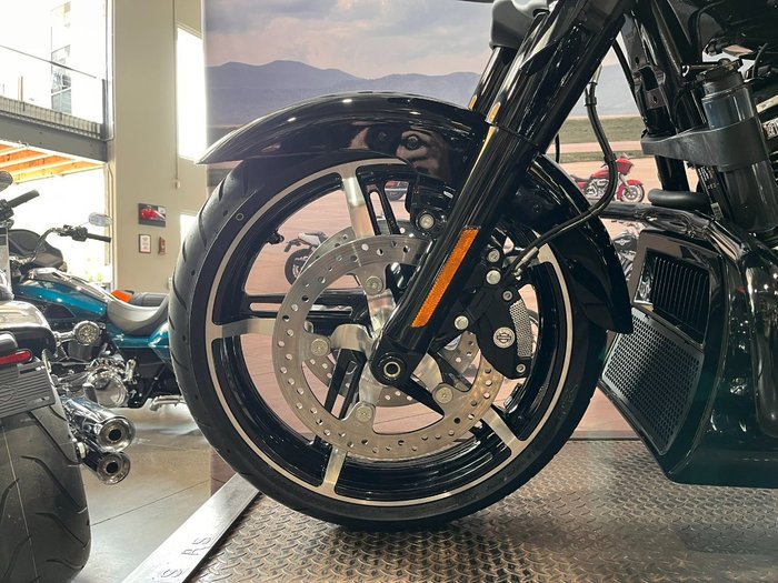 2026 HARLEY-DAVIDSON FLHX STREET GLIDE (117)