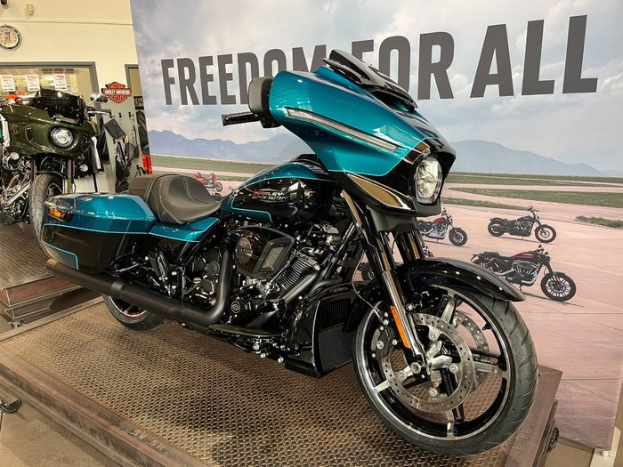 2026 HARLEY-DAVIDSON FLHX STREET GLIDE (117)