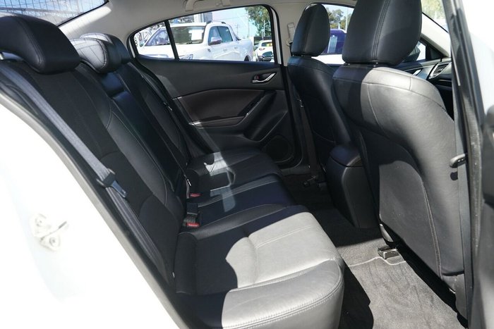 2017 Mazda 3 SP25 Astina