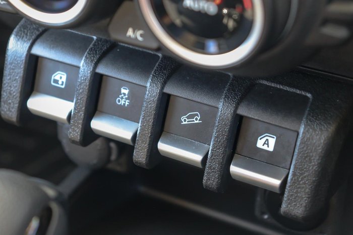 2025 Suzuki Jimny XL