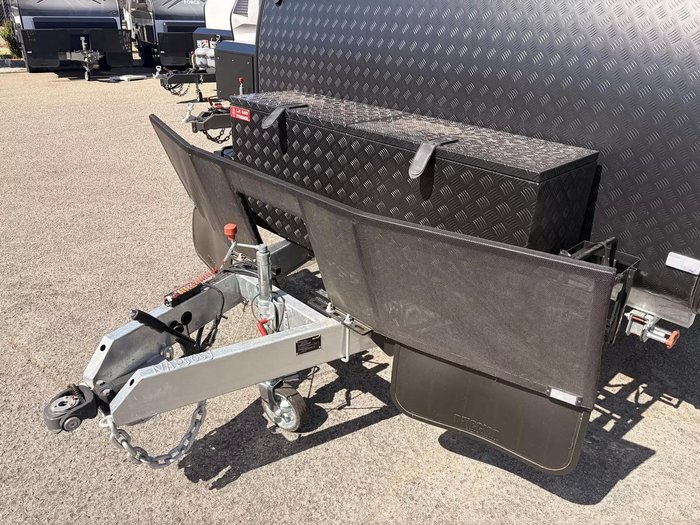 2025 New Age Caravans New Age Manta Ray Expedition