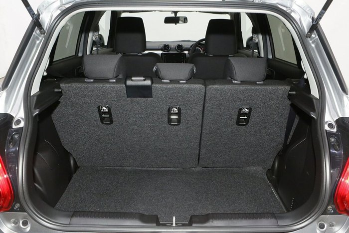 2019 Suzuki Swift GL Navigator