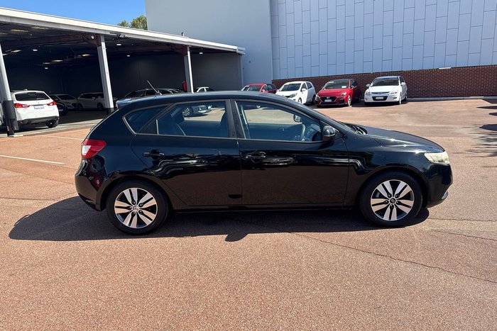 2013 Kia Cerato Si