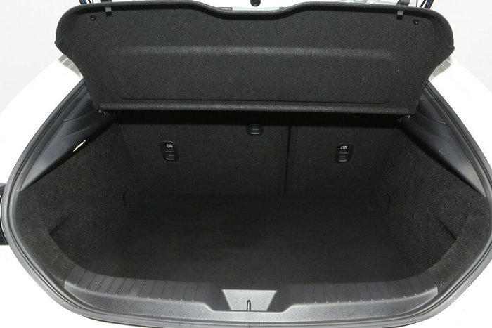 2021 Mazda 3 G20 Evolve