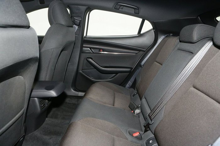 2021 Mazda 3 G20 Evolve