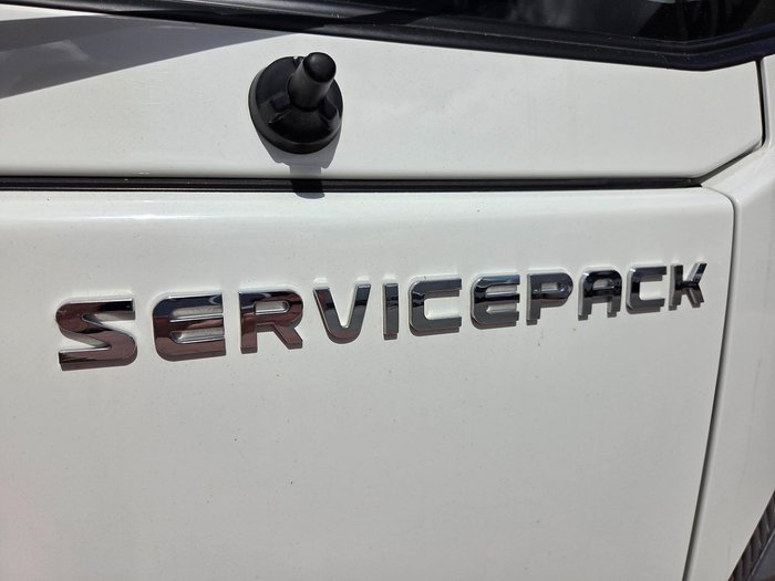 2022 Isuzu Nlr 45-150 Nlr45-150 Amt Service Pack X