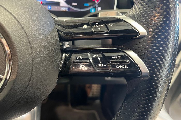 2023 Mercedes-Benz C-Class C300