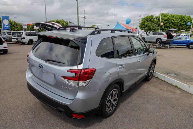 2024 SUBARU FORESTER 2.5i (AWD)
